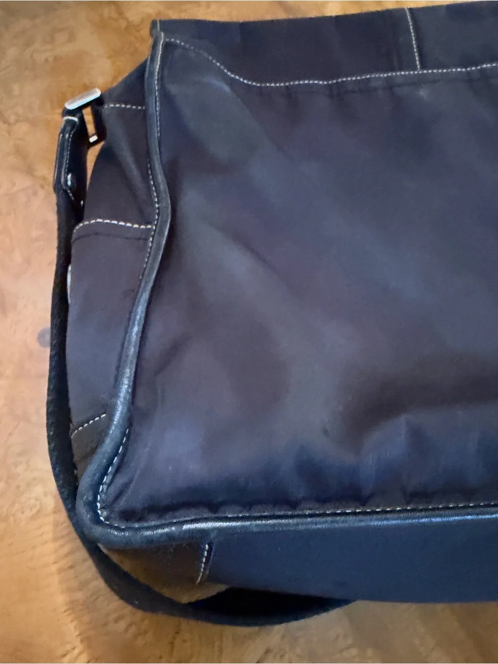 N/A coach messenger